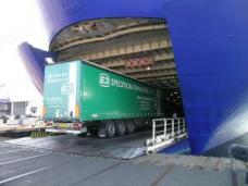 trailer-kjorer-ombord-140906es.jpg